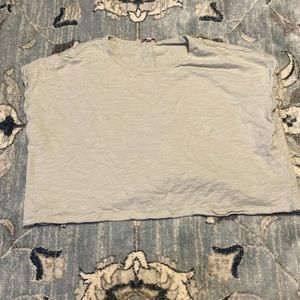 Cropped short sleeve top